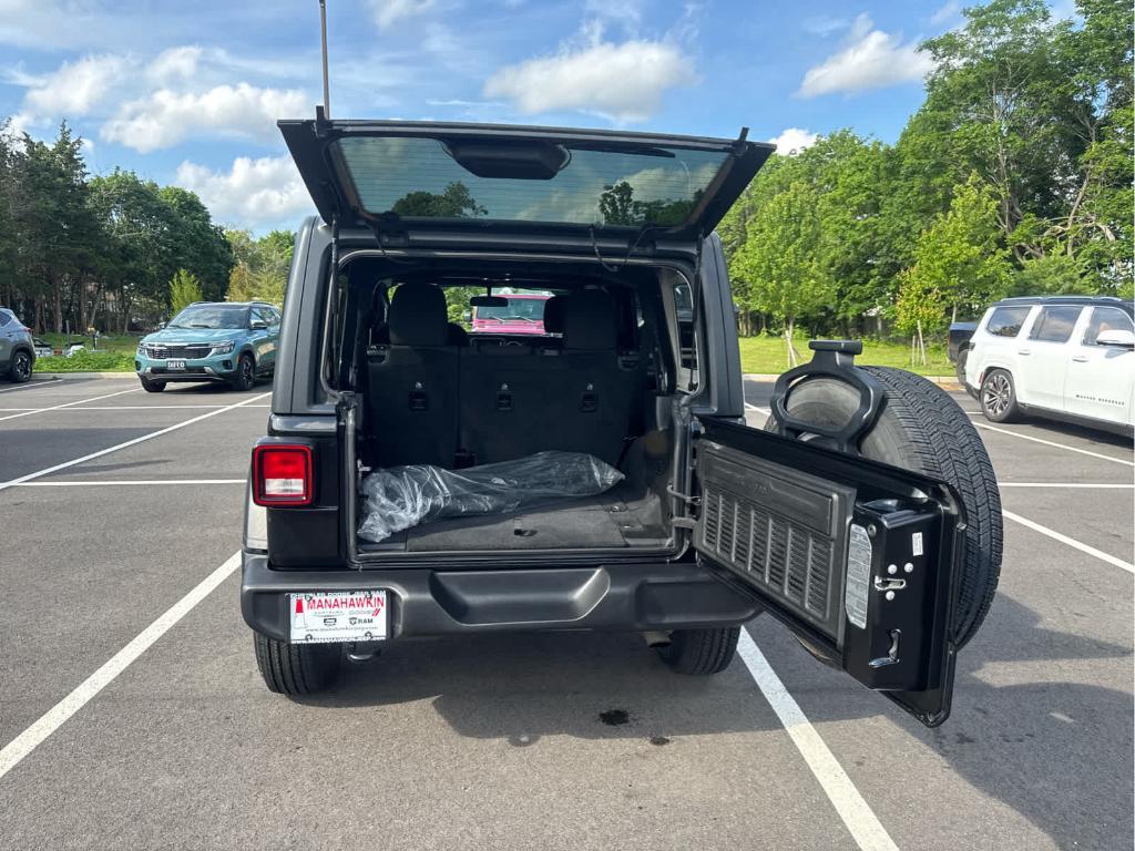 used 2019 Jeep Wrangler Unlimited car, priced at $23,872