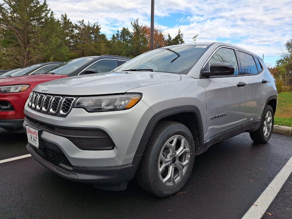 new 2025 Jeep Compass car, priced at $28,090