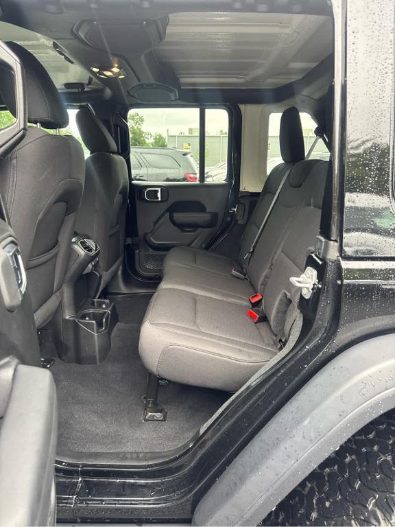 used 2022 Jeep Wrangler Unlimited car, priced at $37,972