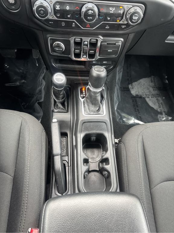 used 2022 Jeep Wrangler Unlimited car, priced at $37,972