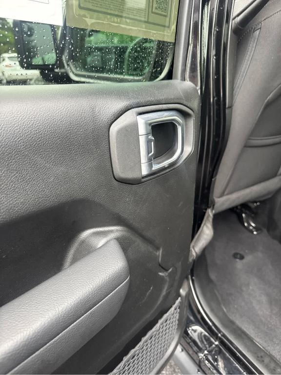 used 2022 Jeep Wrangler Unlimited car, priced at $37,972
