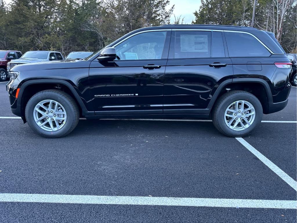 new 2025 Jeep Grand Cherokee car, priced at $42,465