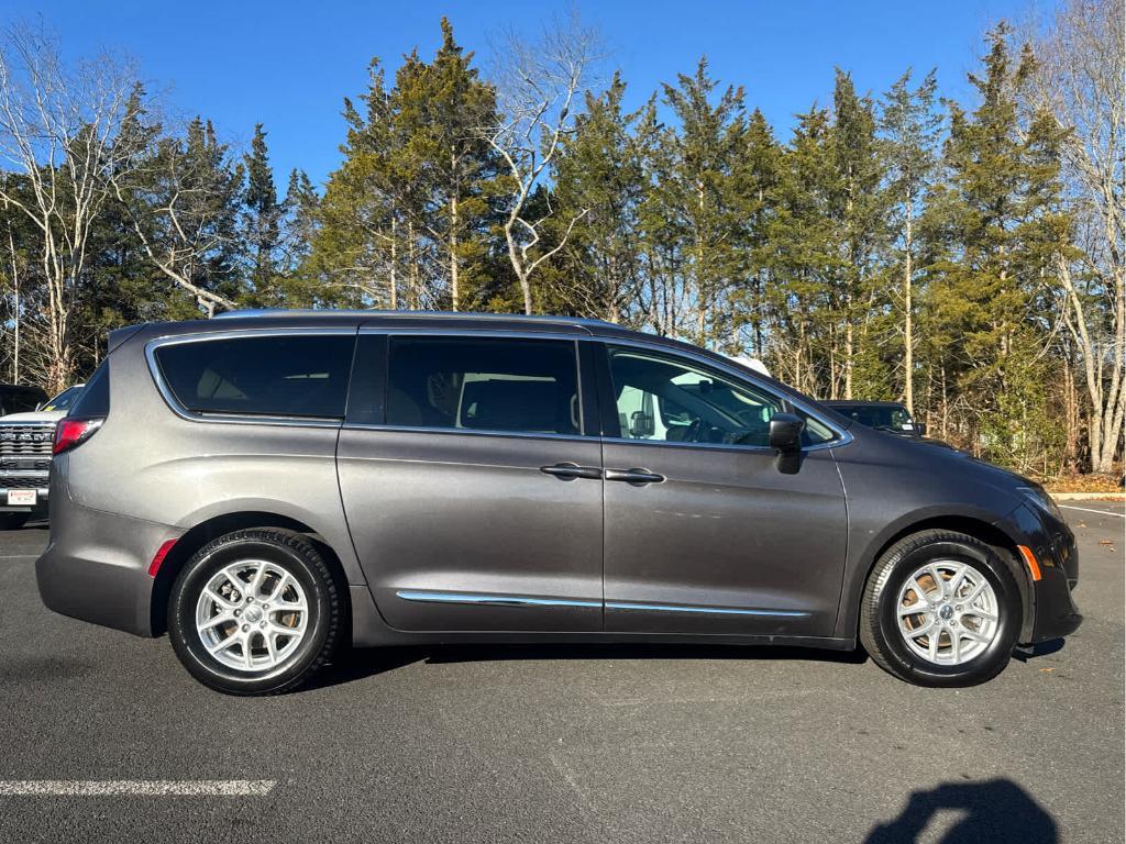 used 2020 Chrysler Pacifica car, priced at $16,472