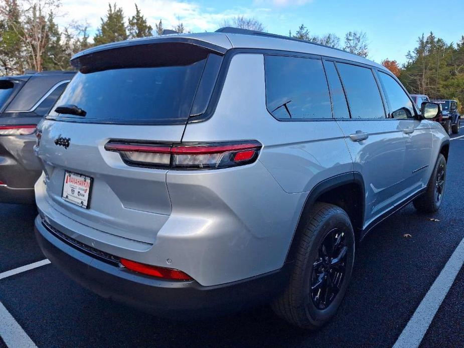 new 2025 Jeep Grand Cherokee L car, priced at $46,030