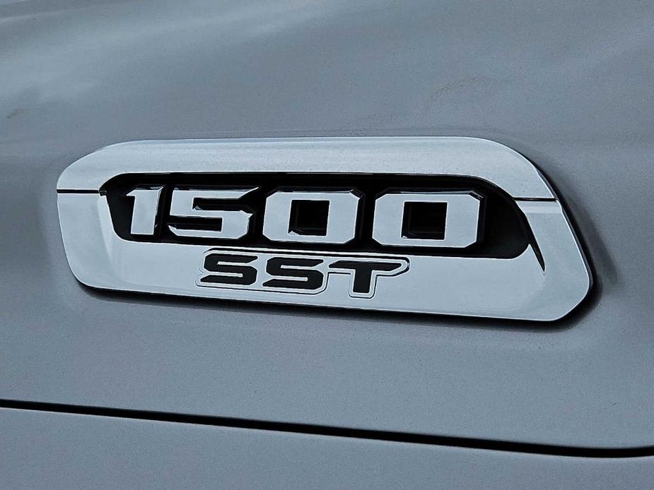 new 2025 Ram 1500 car, priced at $50,780