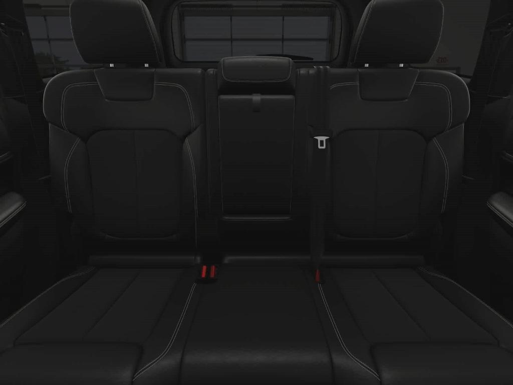 new 2025 Jeep Grand Cherokee car, priced at $46,125