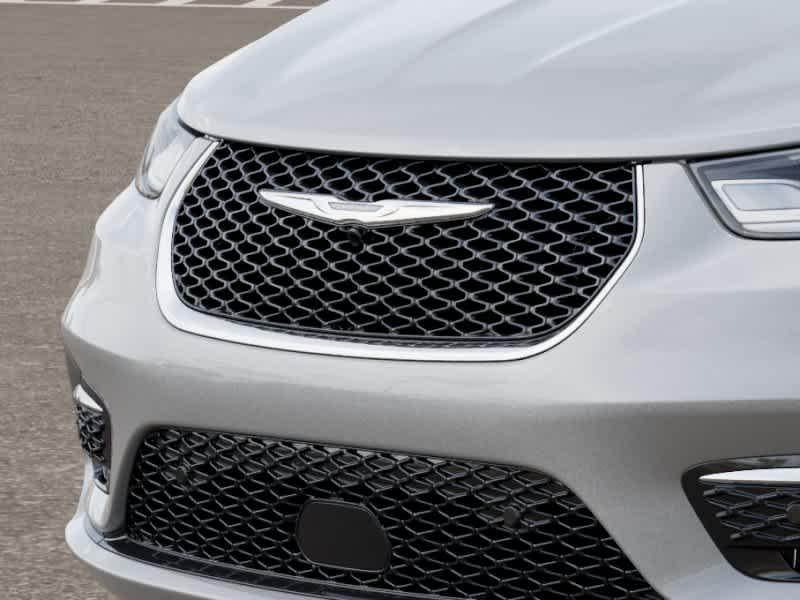 new 2026 Chrysler Pacifica car, priced at $45,390