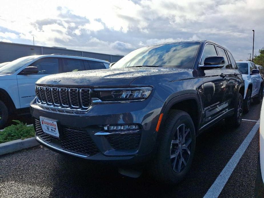 new 2025 Jeep Grand Cherokee car, priced at $48,310