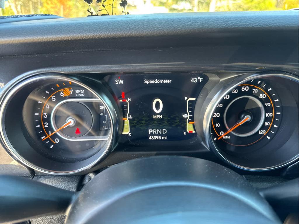 used 2021 Jeep Wrangler Unlimited car, priced at $31,972