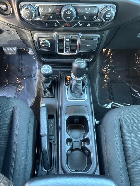used 2021 Jeep Wrangler Unlimited car, priced at $31,972