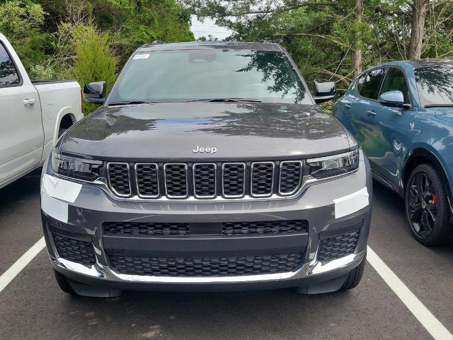 new 2024 Jeep Grand Cherokee L car, priced at $38,753