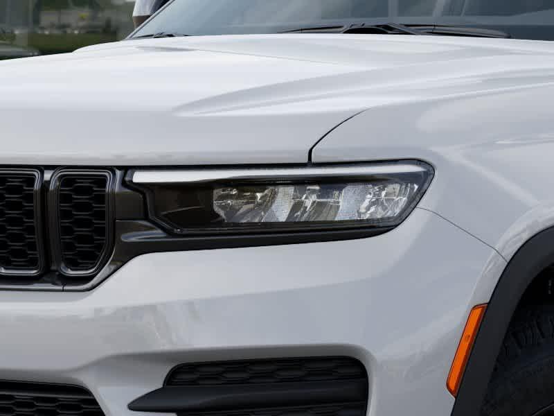 new 2025 Jeep Grand Cherokee car, priced at $43,885