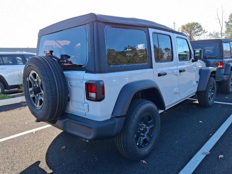 new 2025 Jeep Wrangler car, priced at $39,355