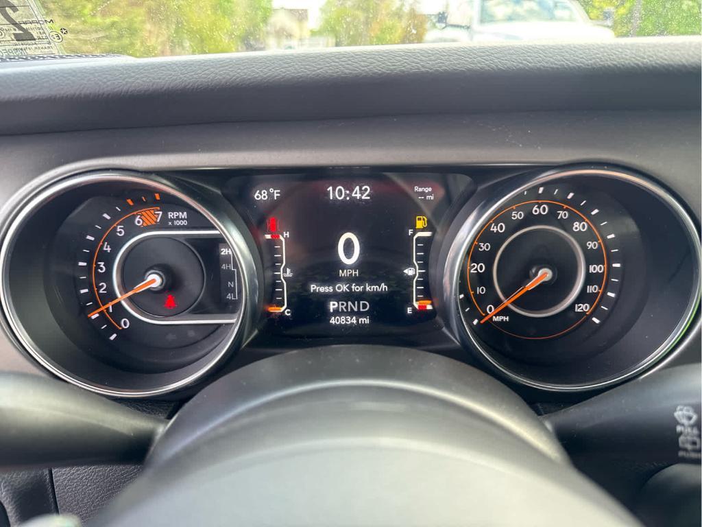 used 2021 Jeep Wrangler Unlimited car, priced at $32,472