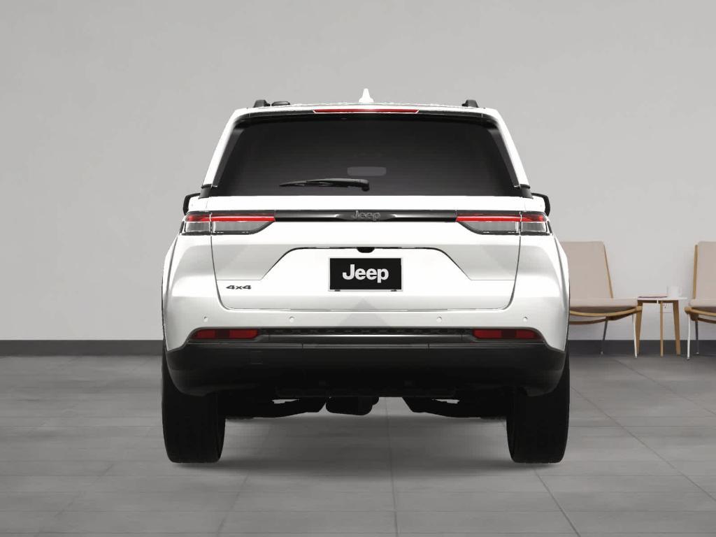 new 2025 Jeep Grand Cherokee car, priced at $43,115