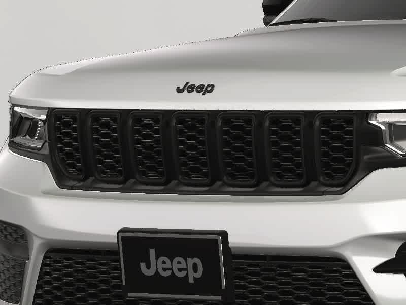 new 2025 Jeep Grand Cherokee car, priced at $43,115