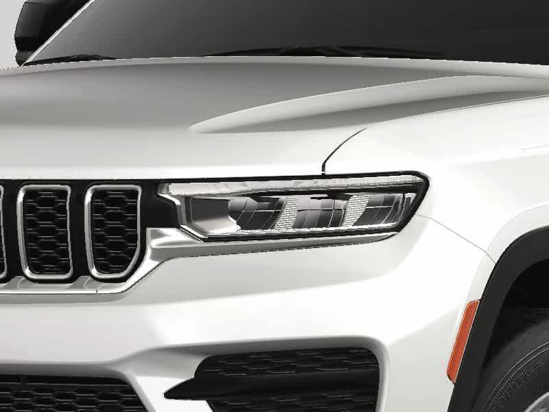 new 2025 Jeep Grand Cherokee car, priced at $40,875
