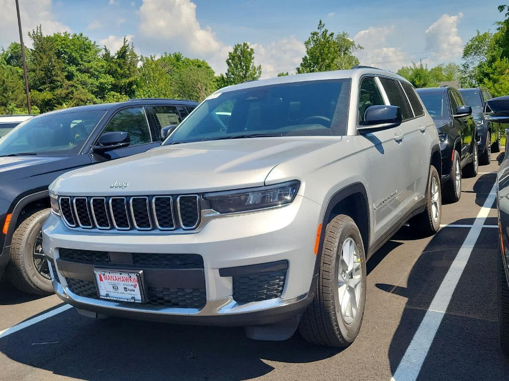 new 2024 Jeep Grand Cherokee L car, priced at $41,753