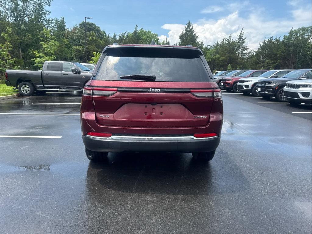 used 2022 Jeep Grand Cherokee car, priced at $33,572