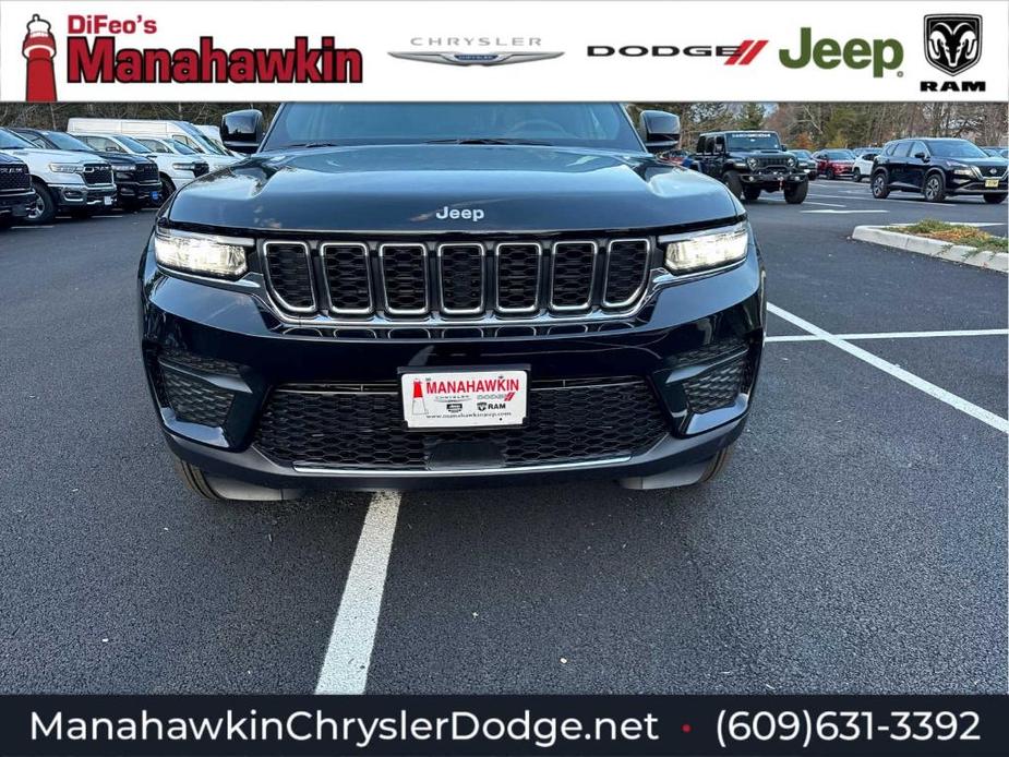 new 2025 Jeep Grand Cherokee car, priced at $40,970