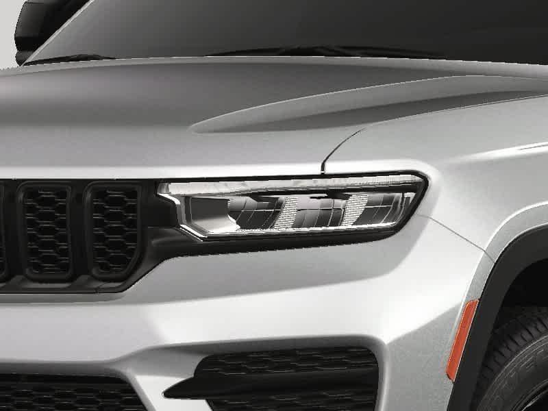 new 2025 Jeep Grand Cherokee car, priced at $46,125