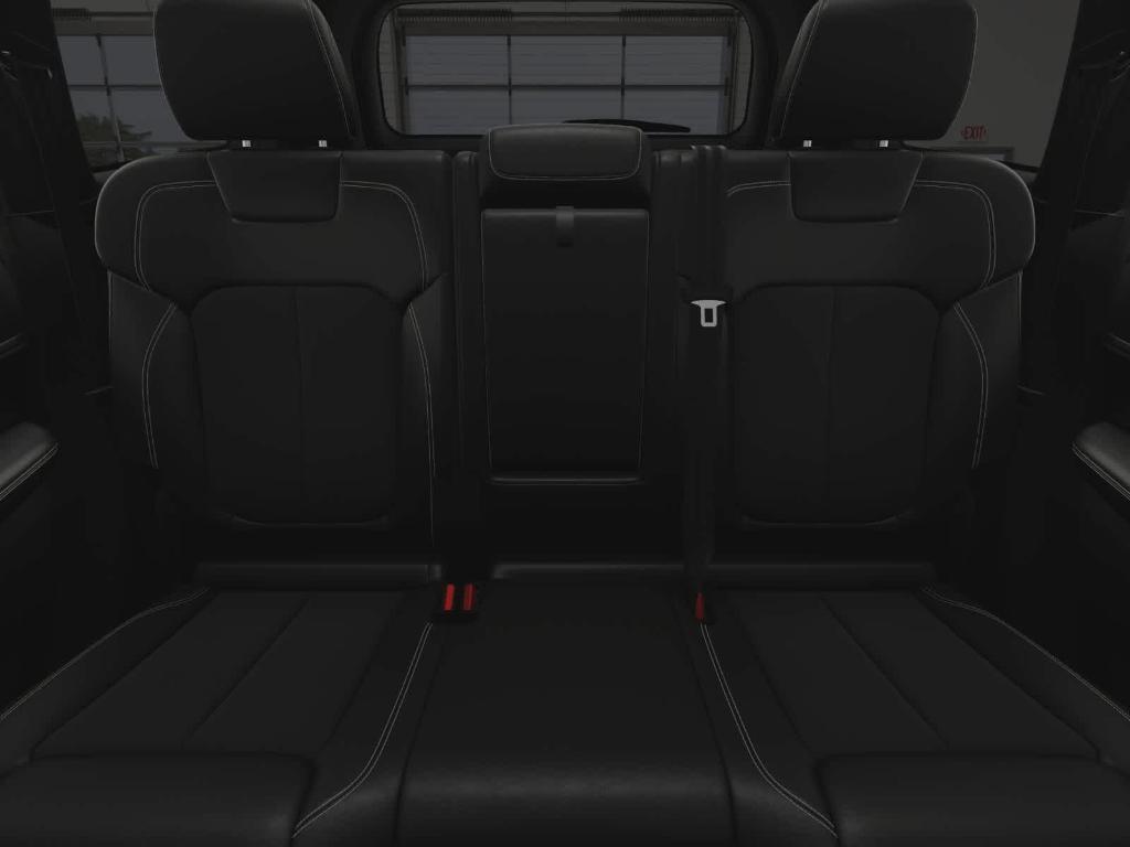 new 2025 Jeep Grand Cherokee car, priced at $43,104