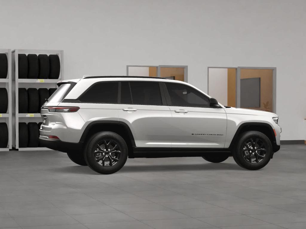 new 2025 Jeep Grand Cherokee car, priced at $43,104