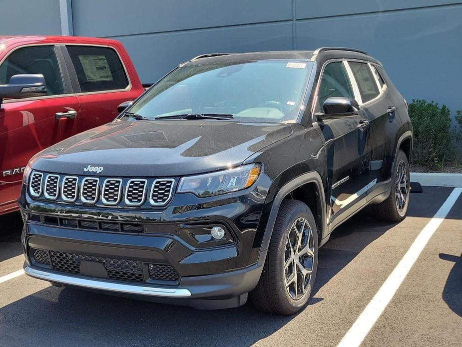 new 2024 Jeep Compass car, priced at $33,038