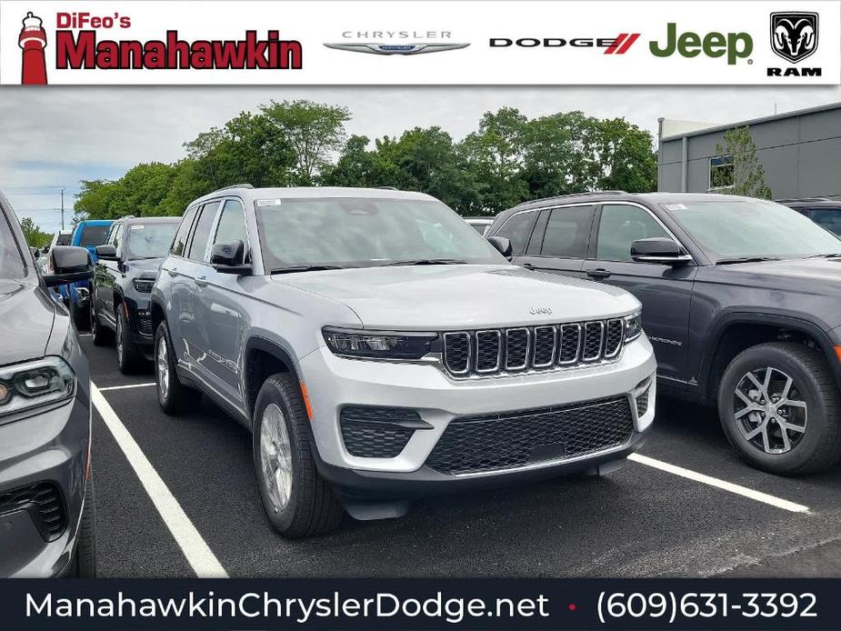 new 2024 Jeep Grand Cherokee car, priced at $40,175