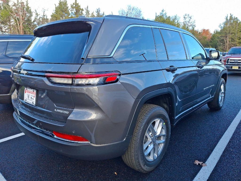 new 2025 Jeep Grand Cherokee car, priced at $42,470