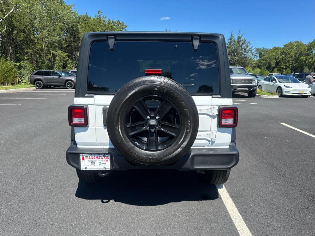 used 2022 Jeep Wrangler Unlimited car, priced at $33,972