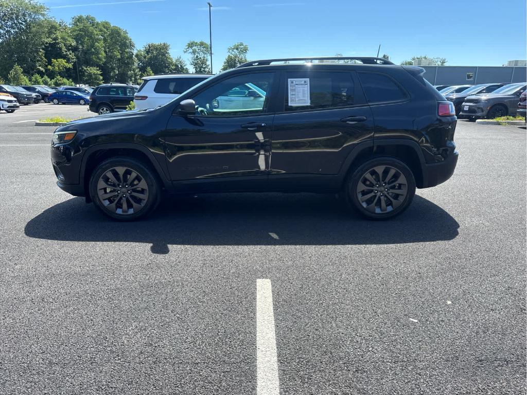 used 2021 Jeep Cherokee car, priced at $21,972