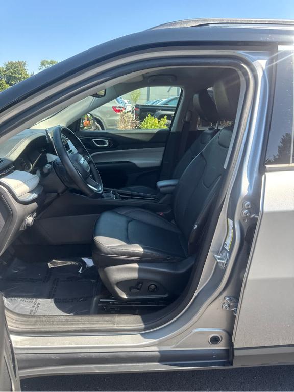 used 2022 Jeep Compass car, priced at $22,972