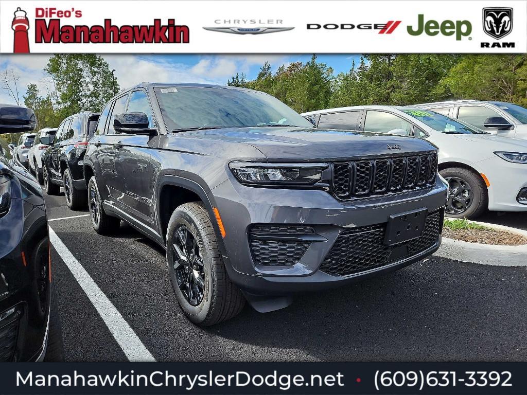 new 2025 Jeep Grand Cherokee car, priced at $44,030