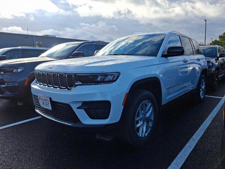 new 2025 Jeep Grand Cherokee car, priced at $41,875