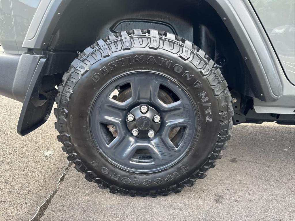 used 2021 Jeep Wrangler Unlimited car, priced at $24,472