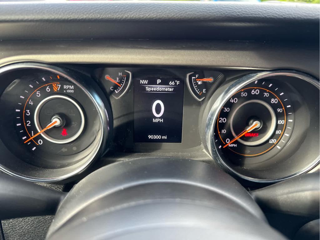 used 2021 Jeep Wrangler Unlimited car, priced at $24,472