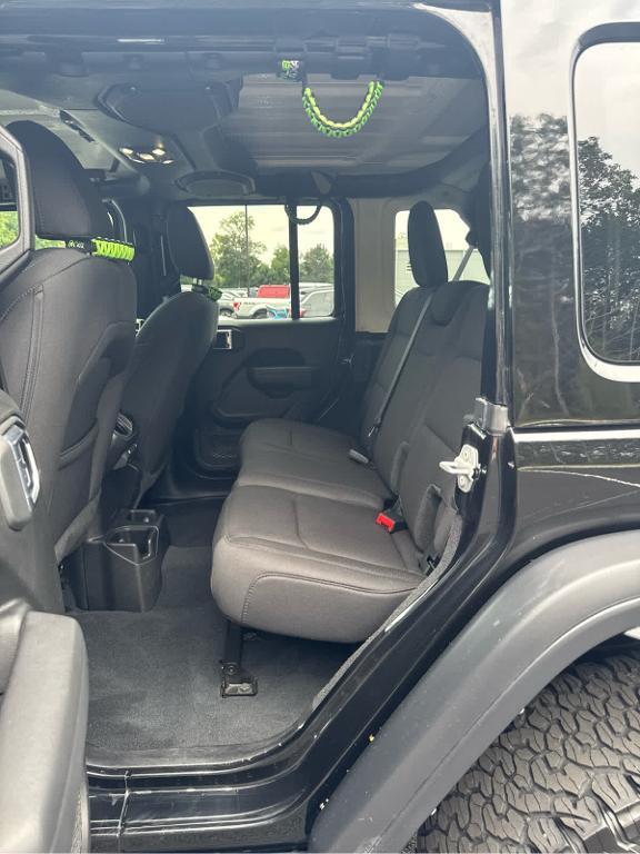 used 2022 Jeep Wrangler Unlimited car, priced at $34,872