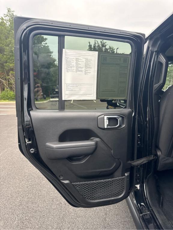 used 2022 Jeep Wrangler Unlimited car, priced at $34,872