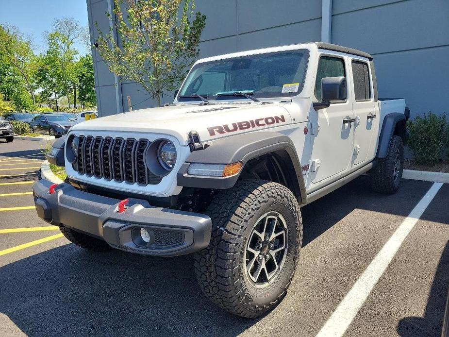 new 2024 Jeep Gladiator car, priced at $58,300
