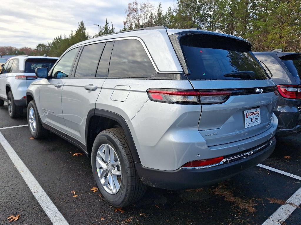 new 2025 Jeep Grand Cherokee car, priced at $42,470