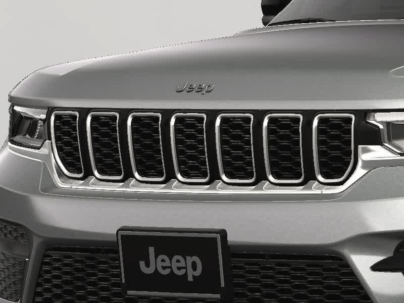 new 2025 Jeep Grand Cherokee car, priced at $41,470