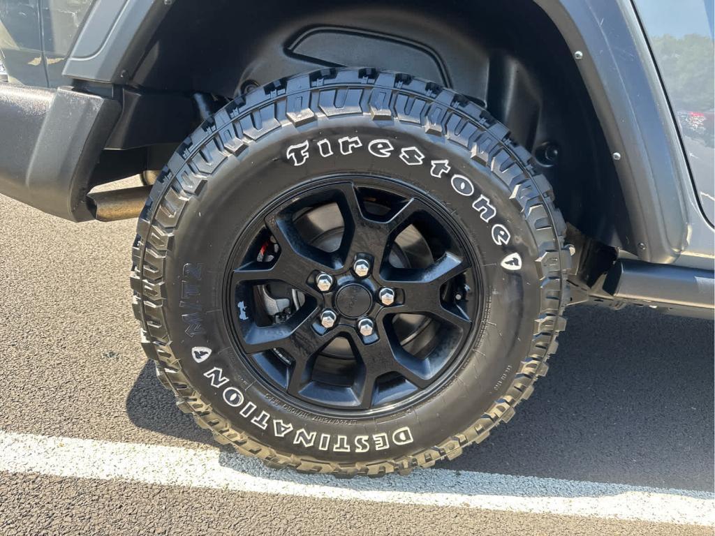 used 2021 Jeep Wrangler Unlimited car, priced at $31,972