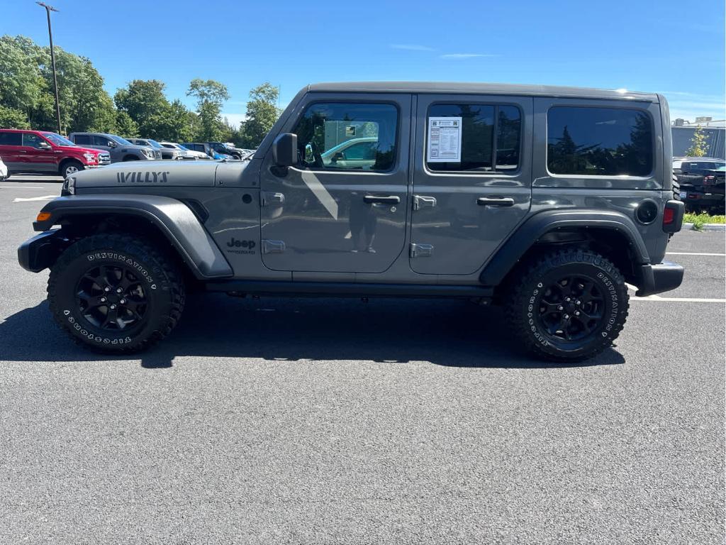 used 2021 Jeep Wrangler Unlimited car, priced at $31,972
