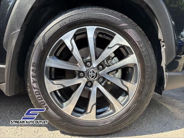 used 2024 Toyota Corolla Cross car, priced at $27,990