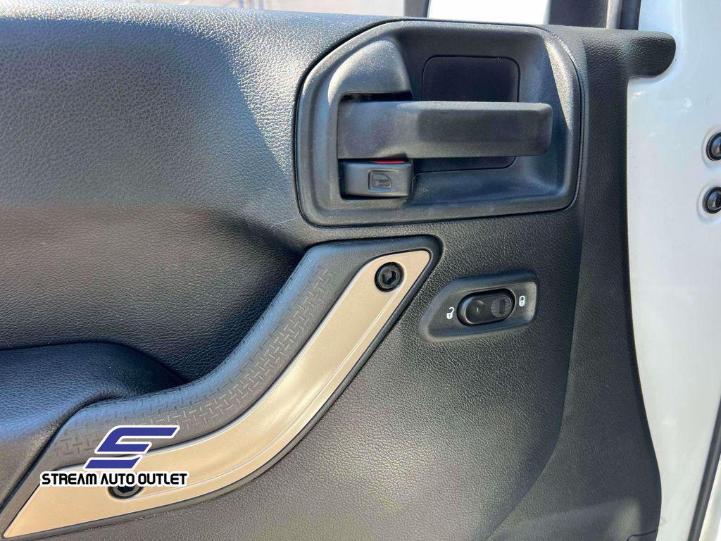 used 2016 Jeep Wrangler Unlimited car, priced at $25,485