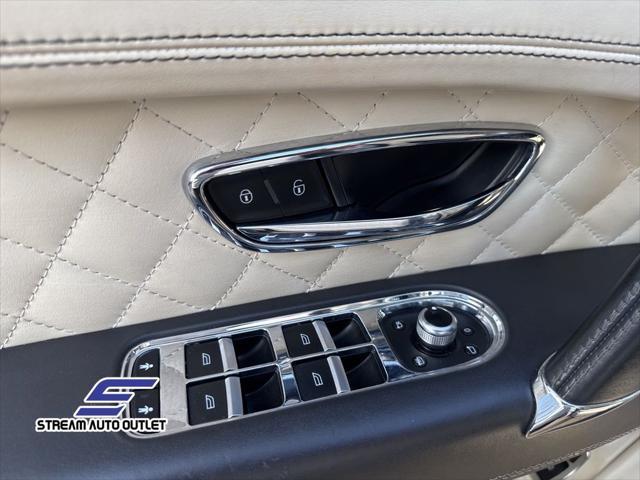 used 2018 Bentley Bentayga car, priced at $67,990