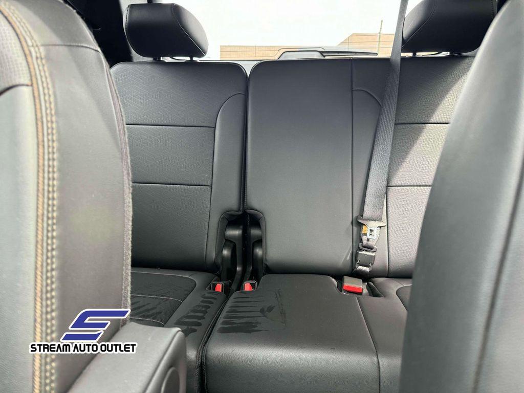 used 2023 Chevrolet Traverse car, priced at $40,985