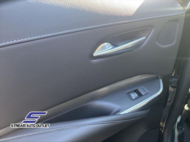 used 2024 Cadillac XT4 car, priced at $34,990