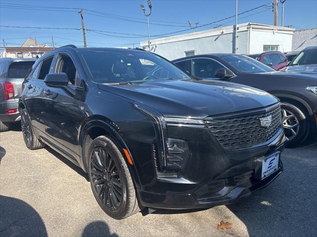 used 2024 Cadillac XT4 car, priced at $34,990